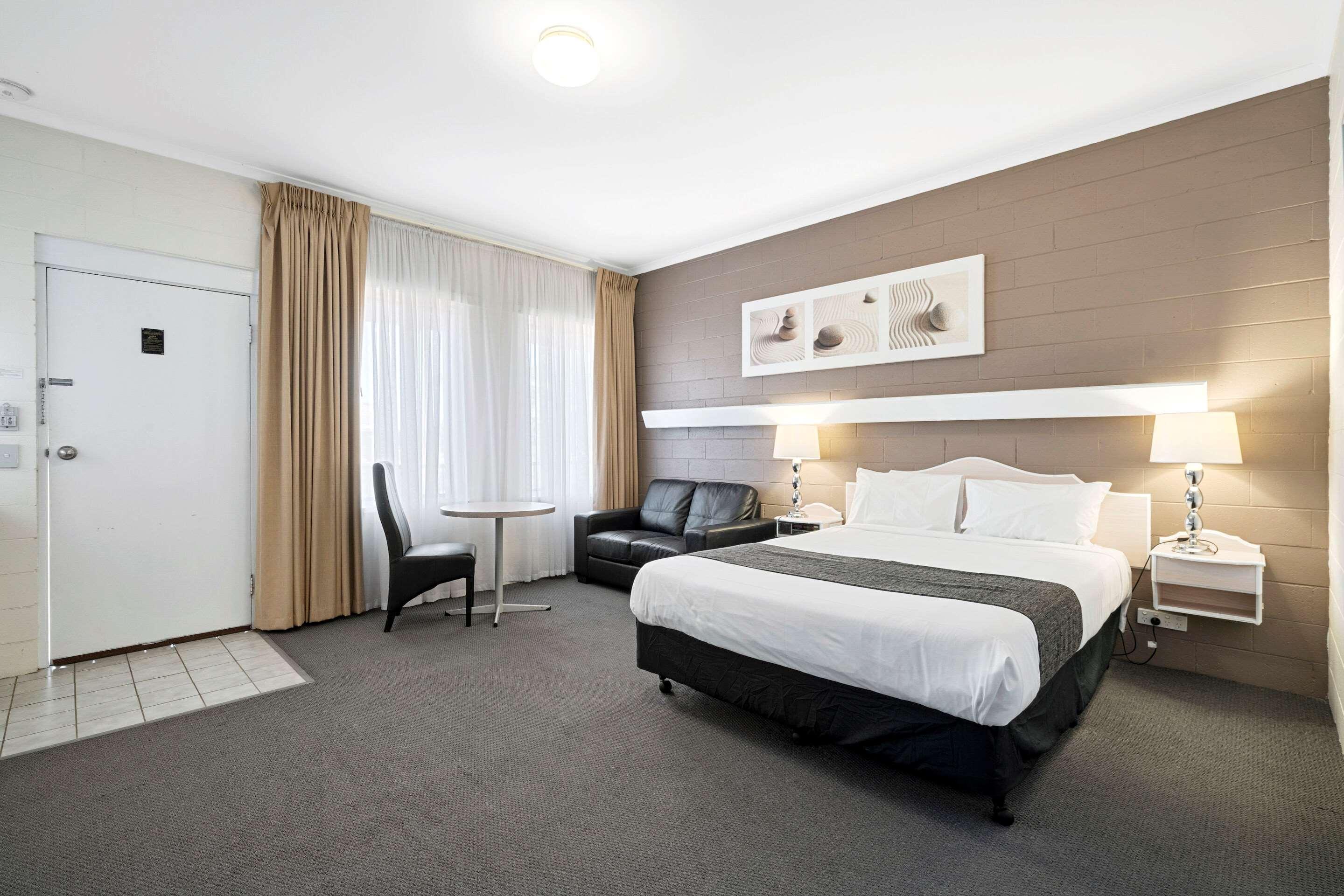 Comfort Inn&Suites King Avenue Sale Eksteriør bilde