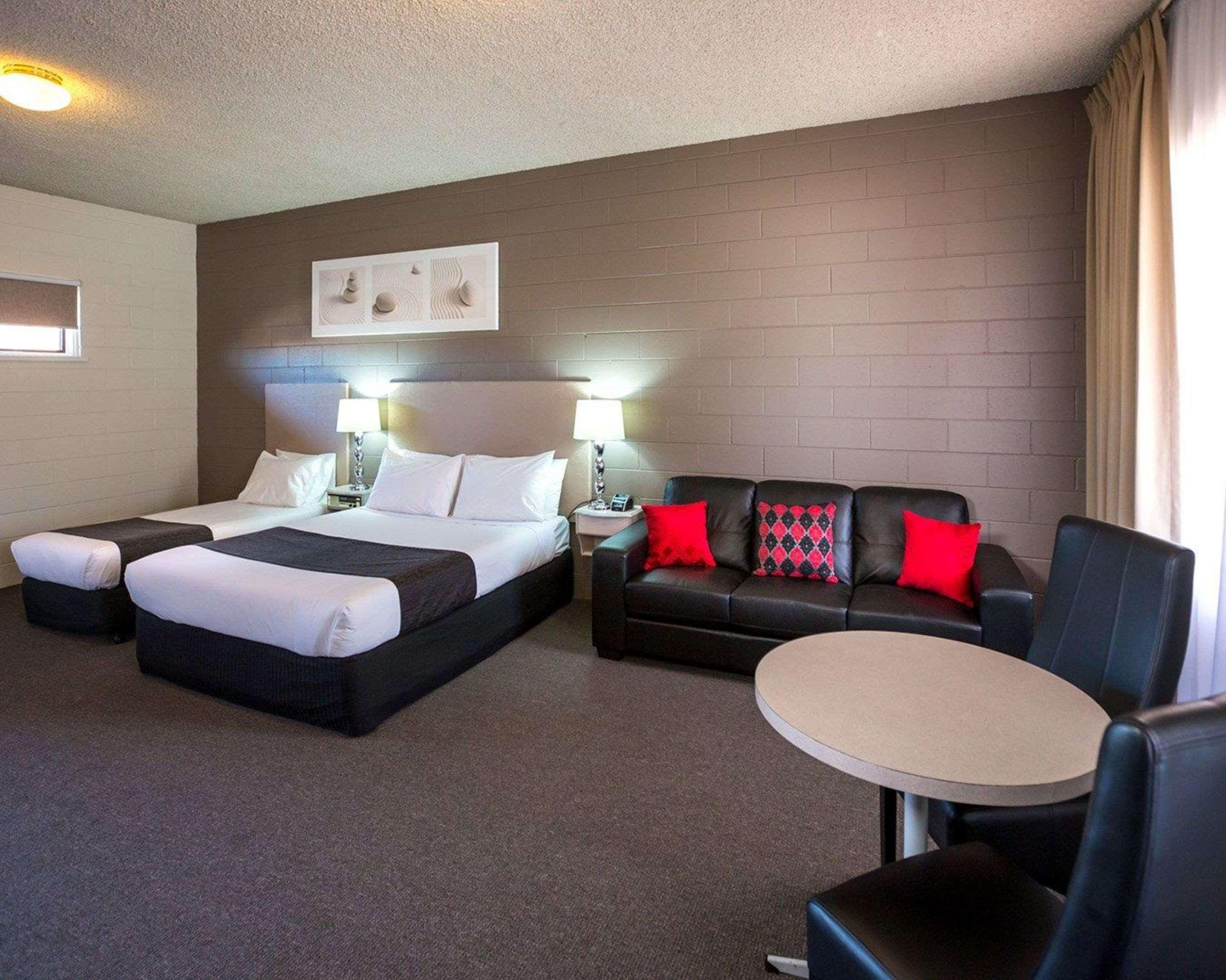 Comfort Inn&Suites King Avenue Sale Eksteriør bilde