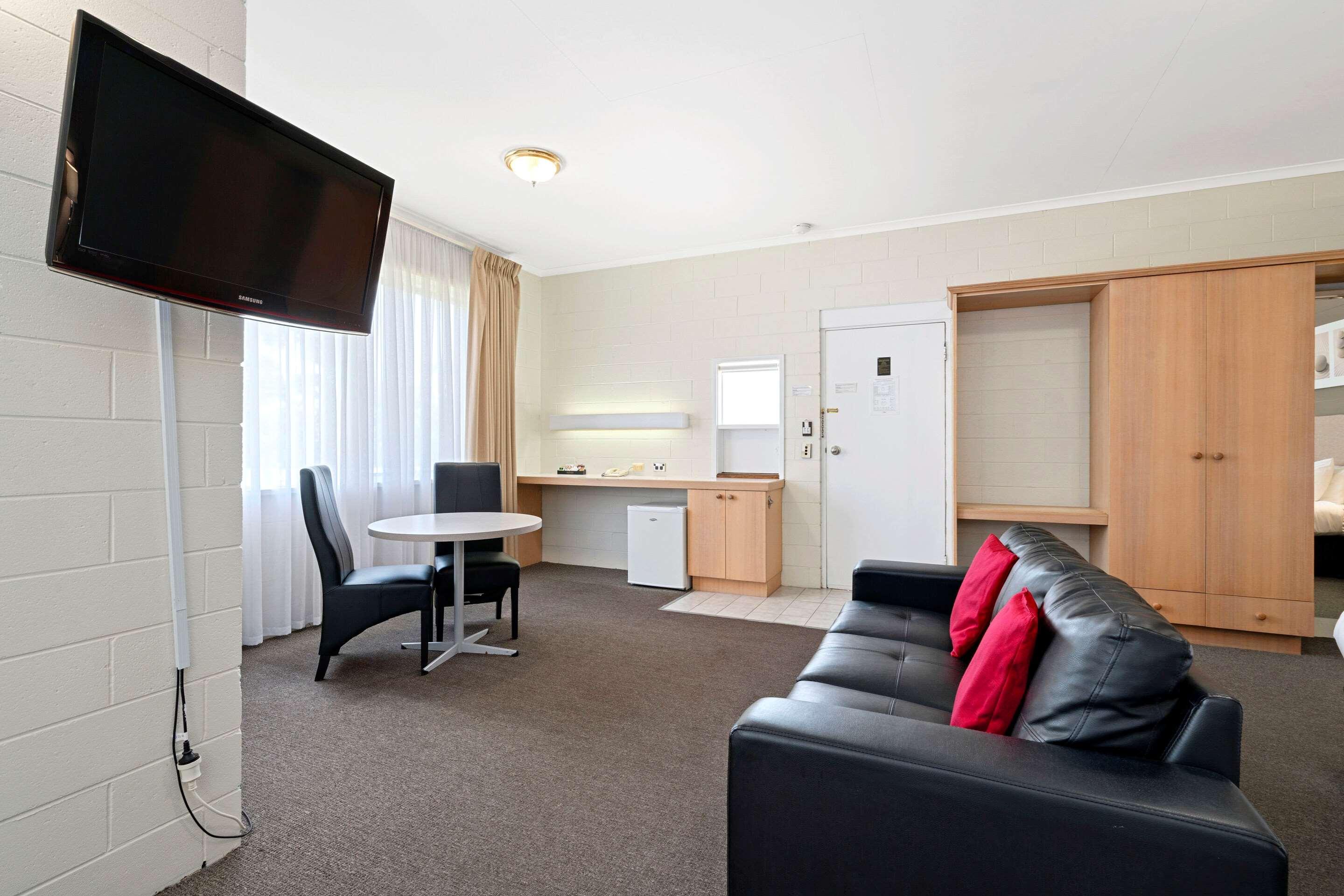 Comfort Inn&Suites King Avenue Sale Eksteriør bilde