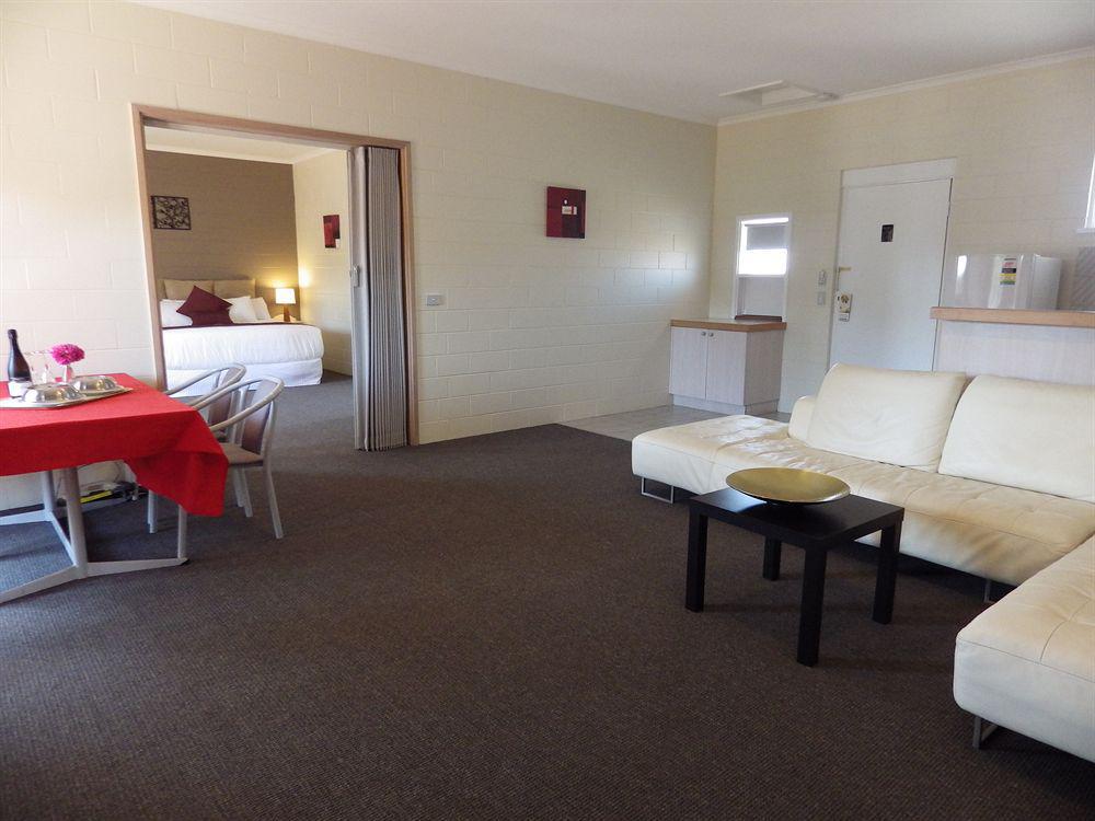 Comfort Inn&Suites King Avenue Sale Eksteriør bilde